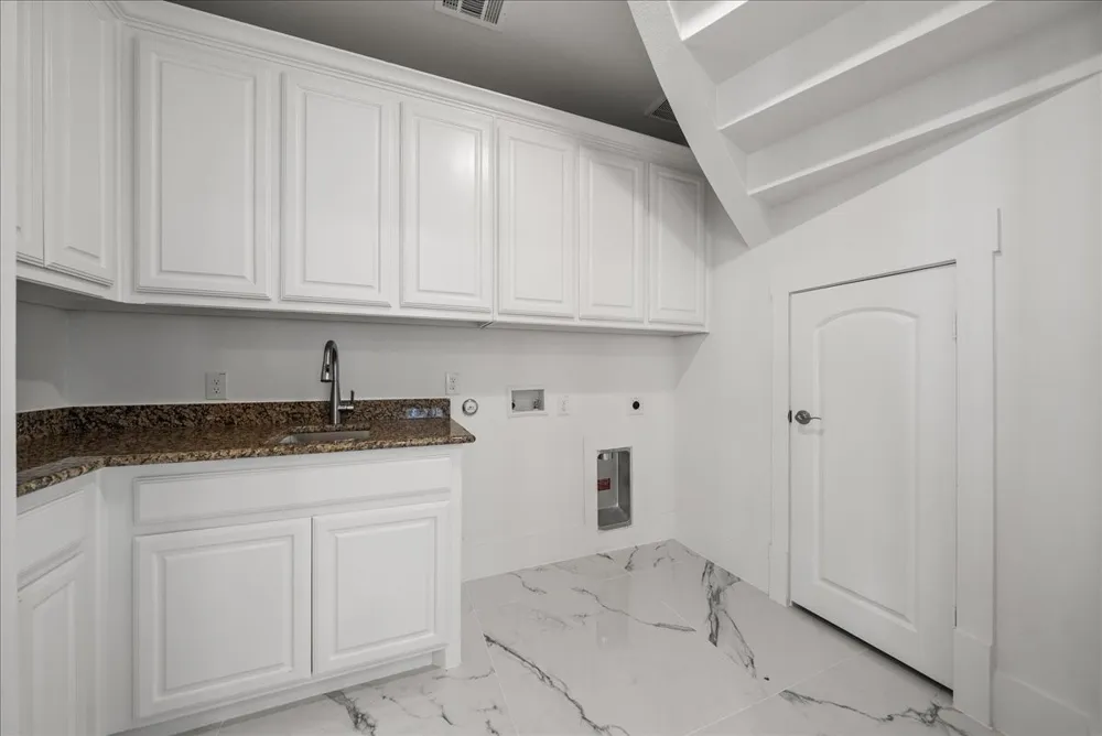 2004 Trent Basin Drive Frisco, TX 75034