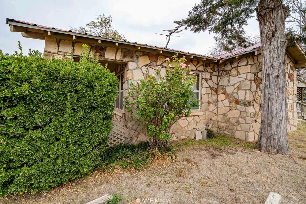 1104 Avenue Avenue E Haskell, TX 79521
