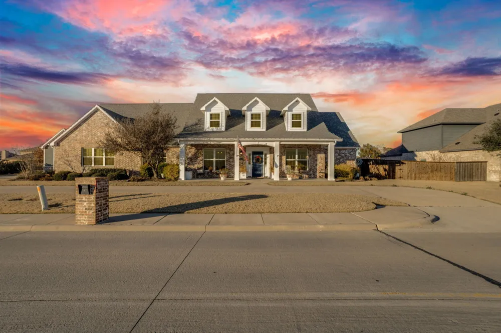 949 W Sunset Boulevard Celina, TX 75009