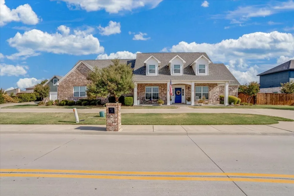 949 W Sunset Boulevard Celina, TX 75009