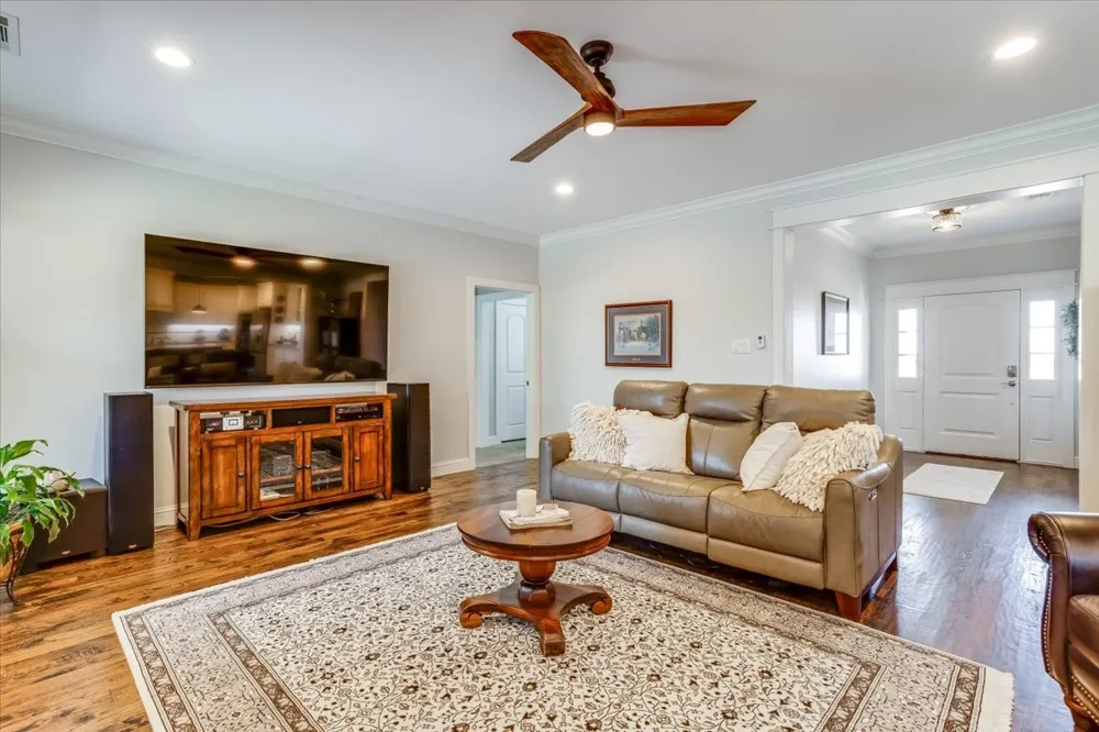 949 W Sunset Boulevard Celina, TX 75009