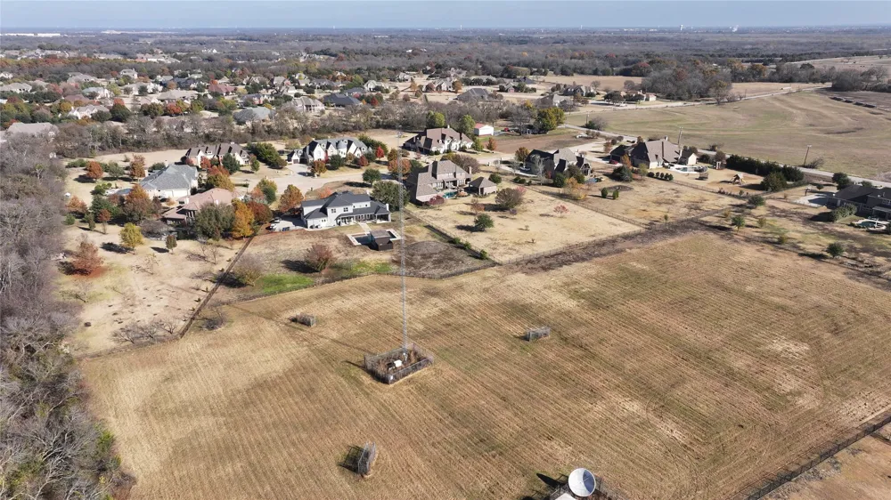 492 W Forest Grove Road Lucas, TX 75002