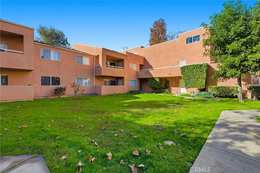 12601 Van Nuys #111 Pacoima, CA 91331