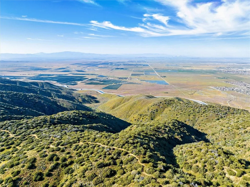 48725 Shallow Springs Road Leona Valley, CA 93551