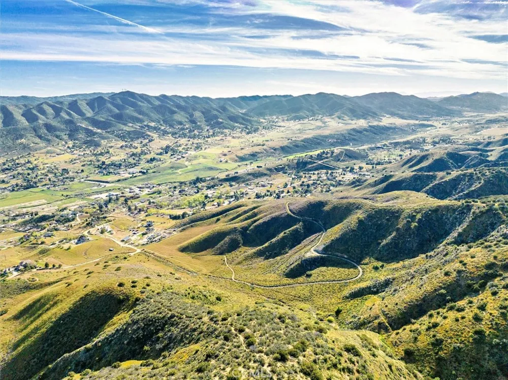 48725 Shallow Springs Road Leona Valley, CA 93551