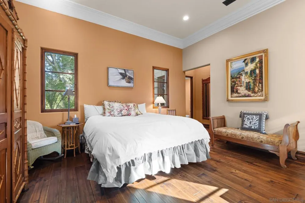 18486 Via Candela Rancho Santa Fe, CA 92091