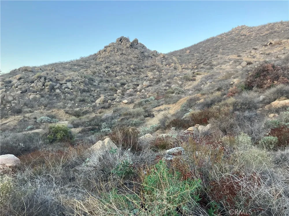 29620 Broadview Lake Mathews, CA 92570