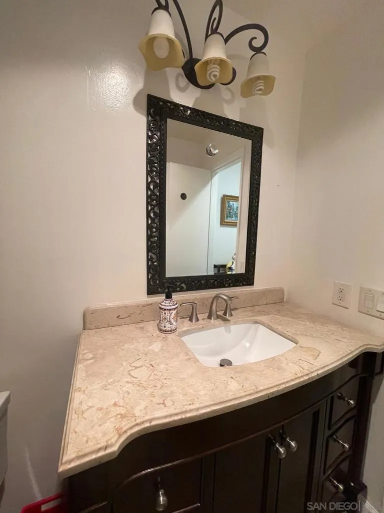 2510 Torrey pines Rd #413 La Jolla, CA 92037