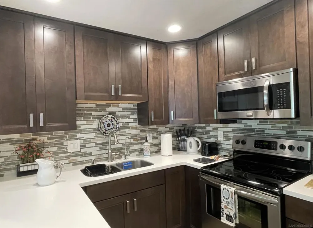 2510 Torrey pines Rd #413 La Jolla, CA 92037