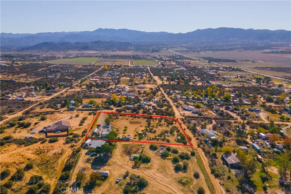 59280 Roger Lane Anza, CA 92539