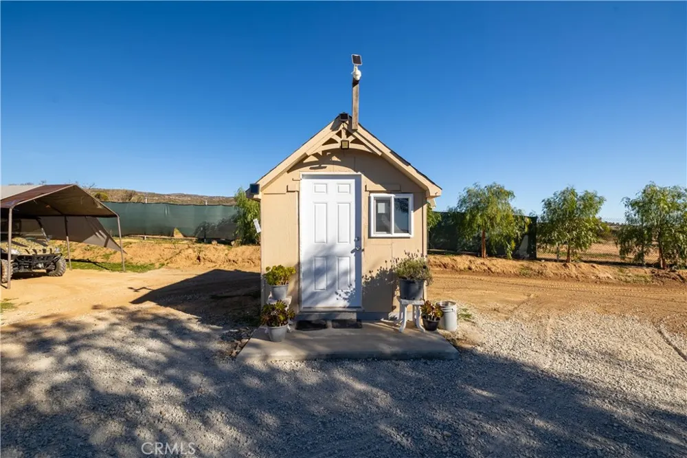 59280 Roger Lane Anza, CA 92539