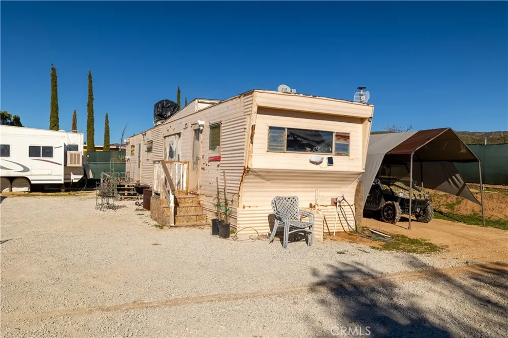 59280 Roger Lane Anza, CA 92539