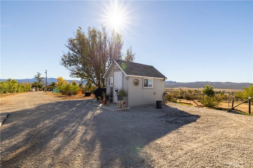 59280 Roger Lane Anza, CA 92539
