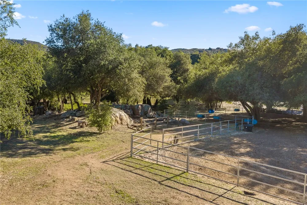 17705 Rodeo Road Ortega Mountain, CA 92530