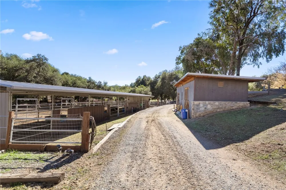 17705 Rodeo Road Ortega Mountain, CA 92530