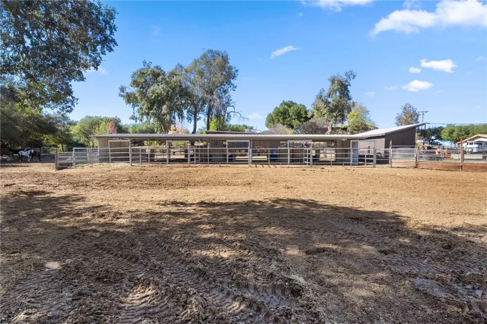 17705 Rodeo Road Ortega Mountain, CA 92530