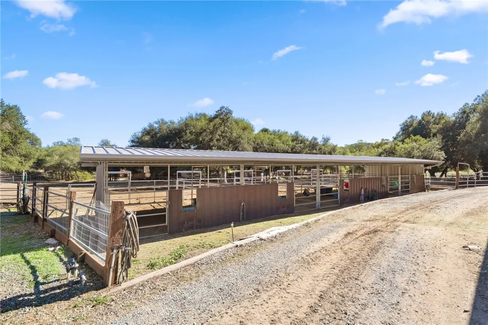 17705 Rodeo Road Ortega Mountain, CA 92530