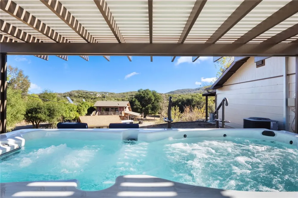 17705 Rodeo Road Ortega Mountain, CA 92530