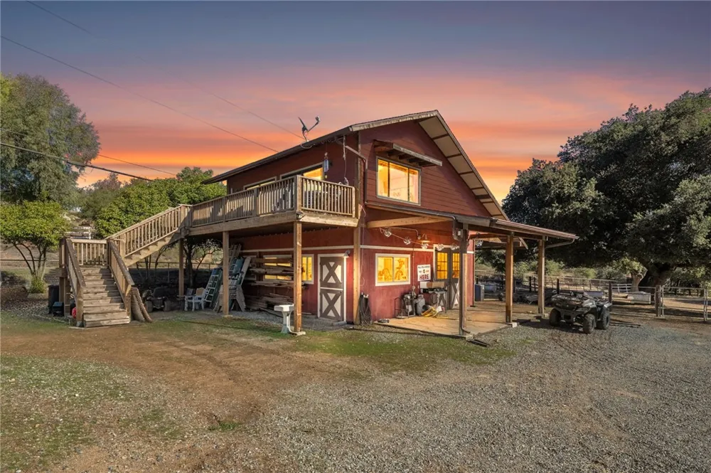 17705 Rodeo Road Ortega Mountain, CA 92530