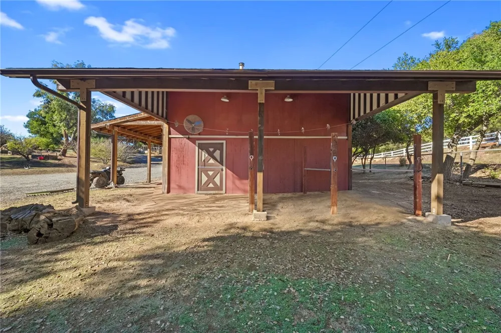 17705 Rodeo Road Ortega Mountain, CA 92530