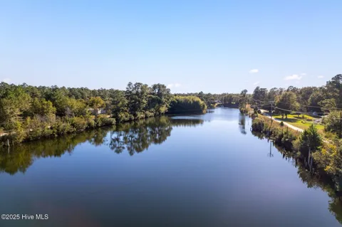 33 Pender Lake Road