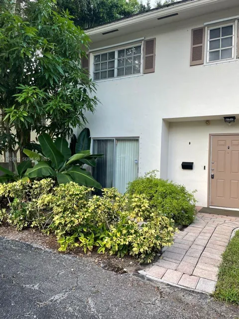 3141 Palm Aire Dr #3141