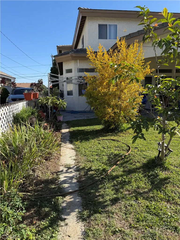 3135 Bartlett Rosemead, CA 91770