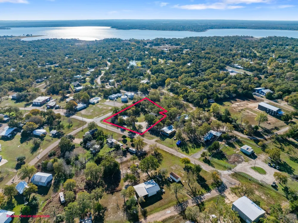 110 Birch Forest Drive Somerville, TX 77879