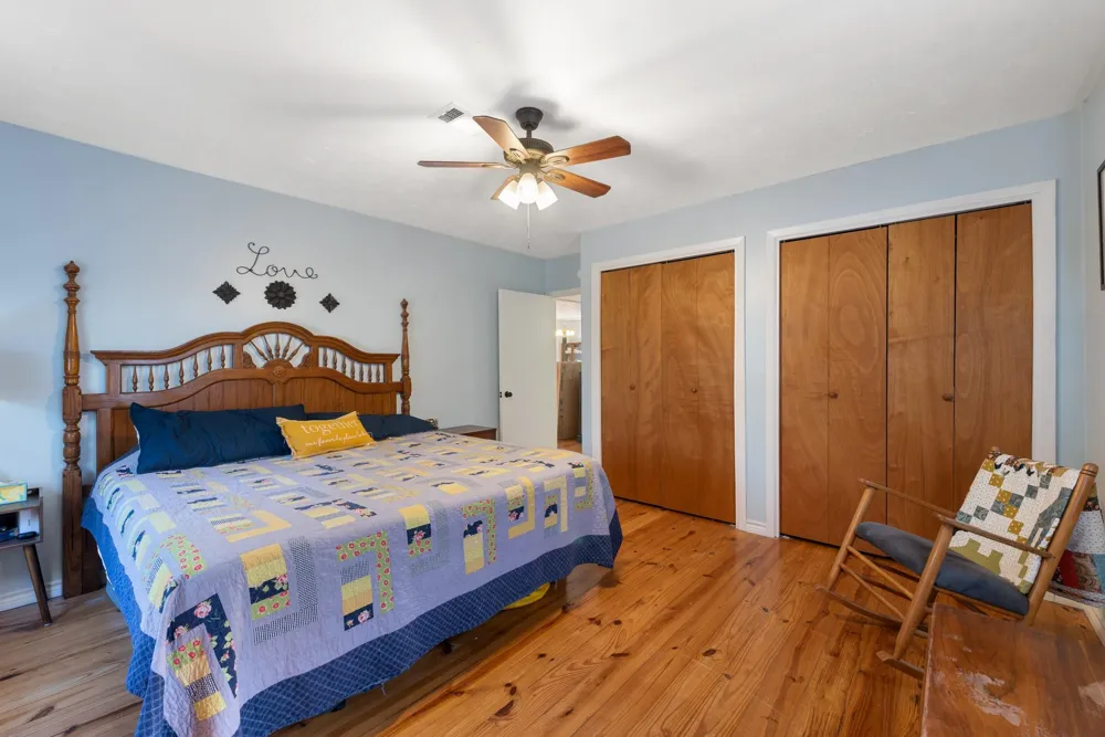 110 Birch Forest Drive Somerville, TX 77879