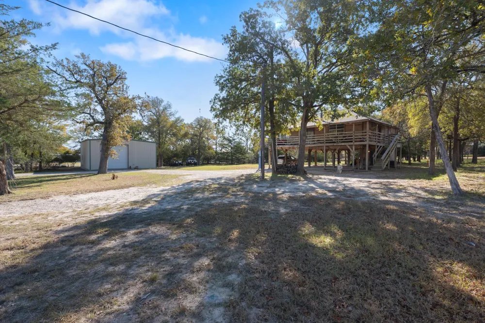 110 Birch Forest Drive Somerville, TX 77879