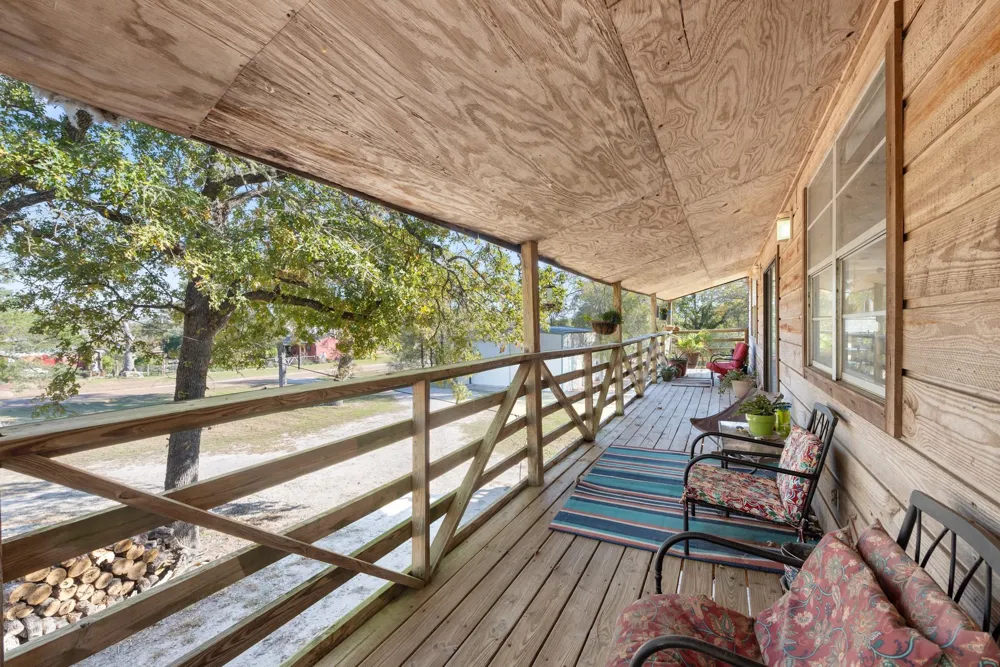 110 Birch Forest Drive Somerville, TX 77879