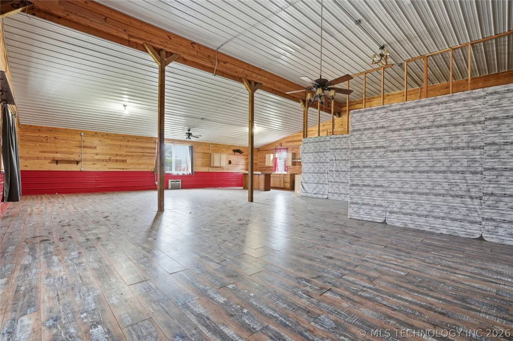 113 S Wilder Chouteau, OK 74337