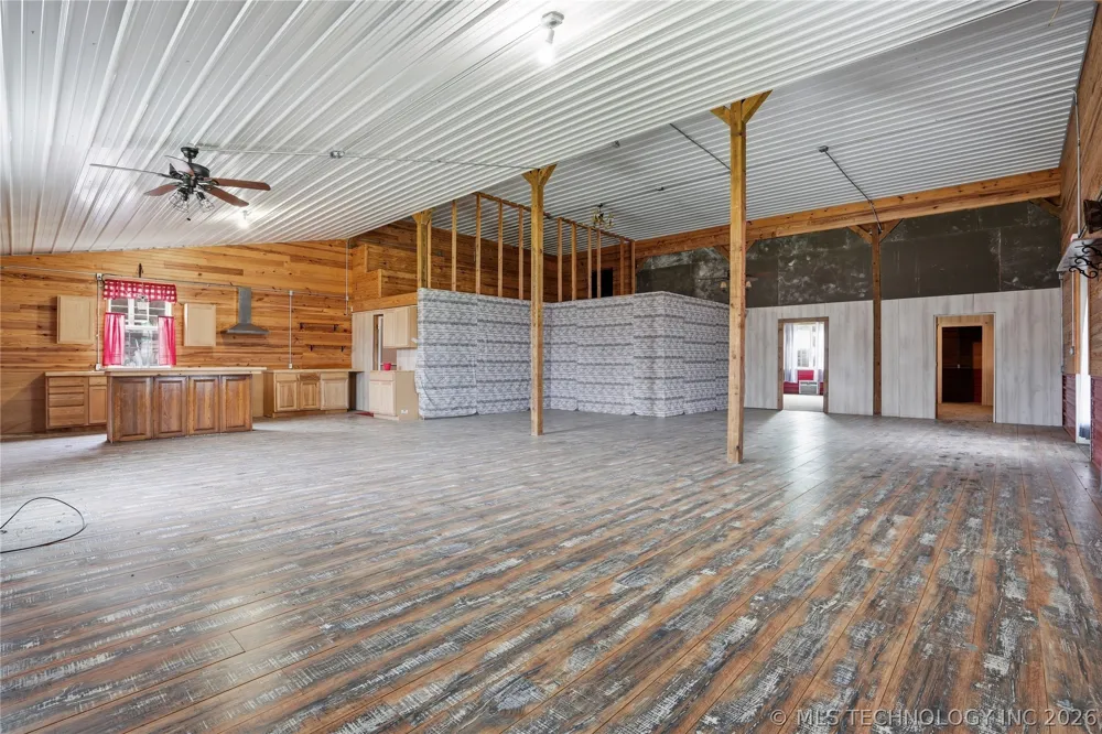 113 S Wilder Chouteau, OK 74337