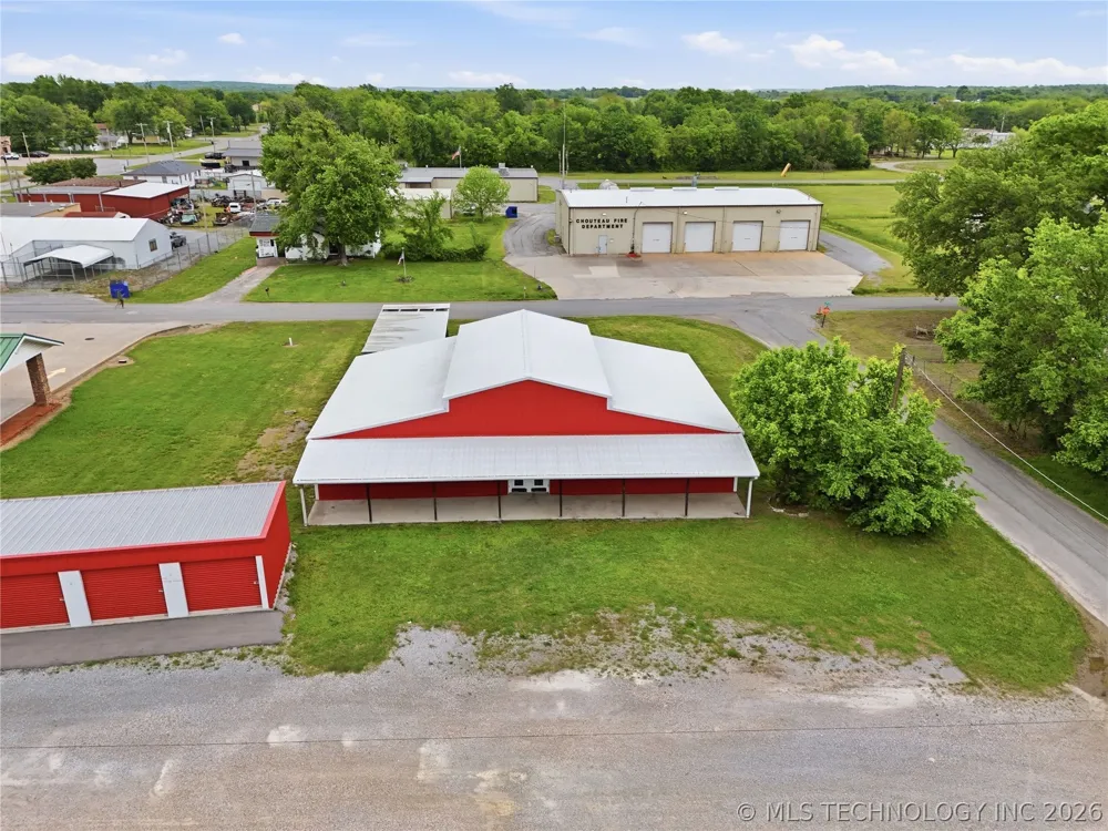 113 S Wilder Chouteau, OK 74337