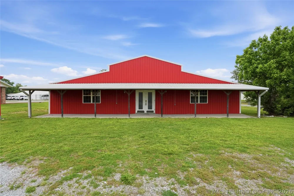 113 S Wilder Chouteau, OK 74337