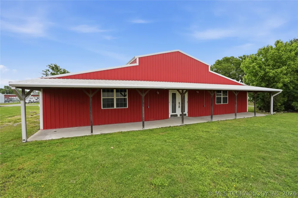 113 S Wilder Chouteau, OK 74337