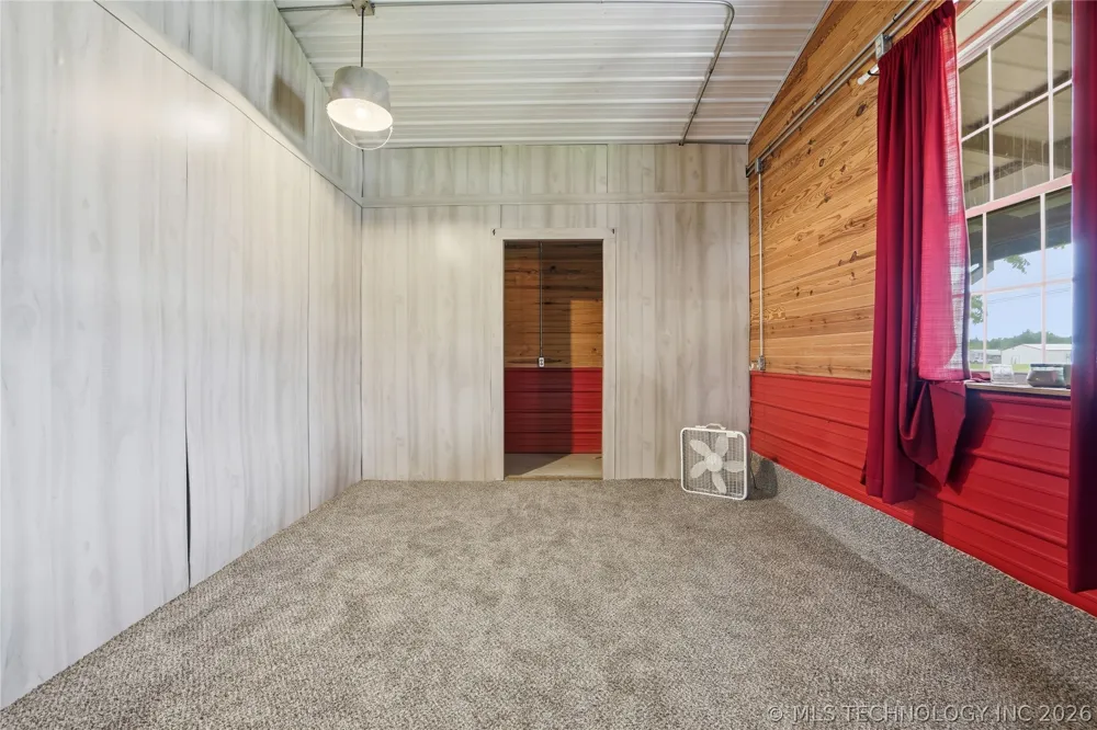 113 S Wilder Chouteau, OK 74337