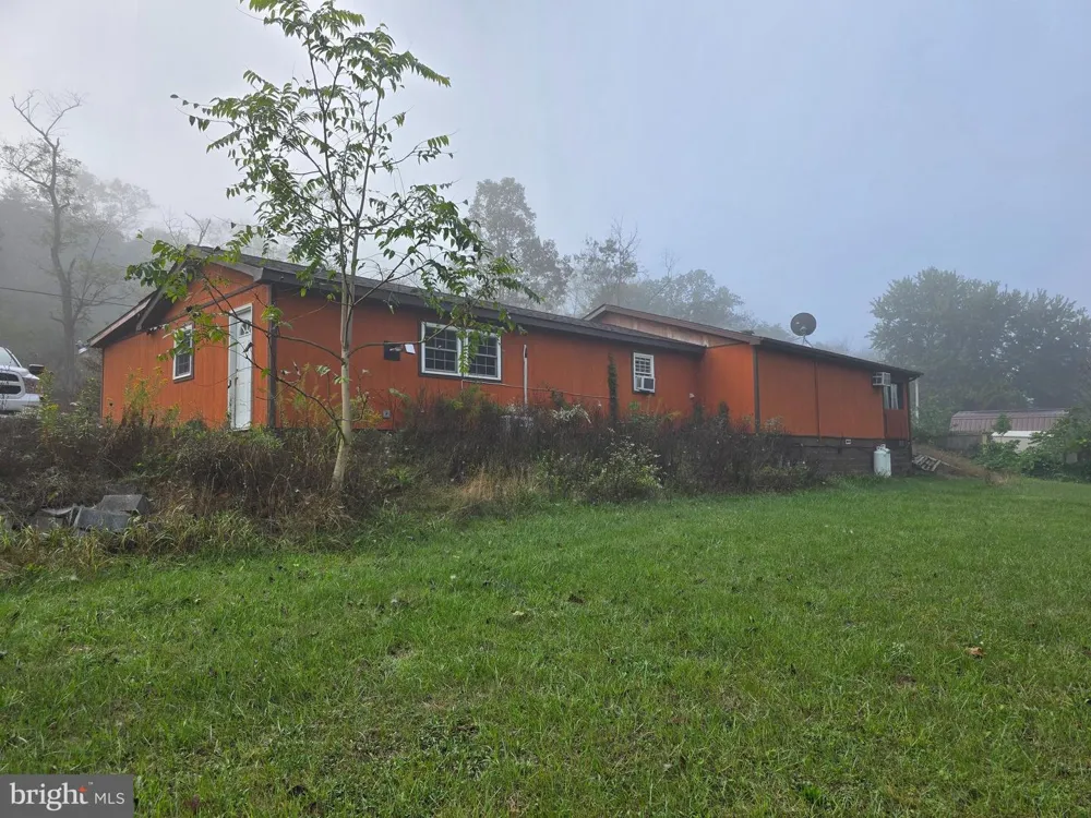 3165 SPRINGFIELD PIKE Springfield, WV 26763