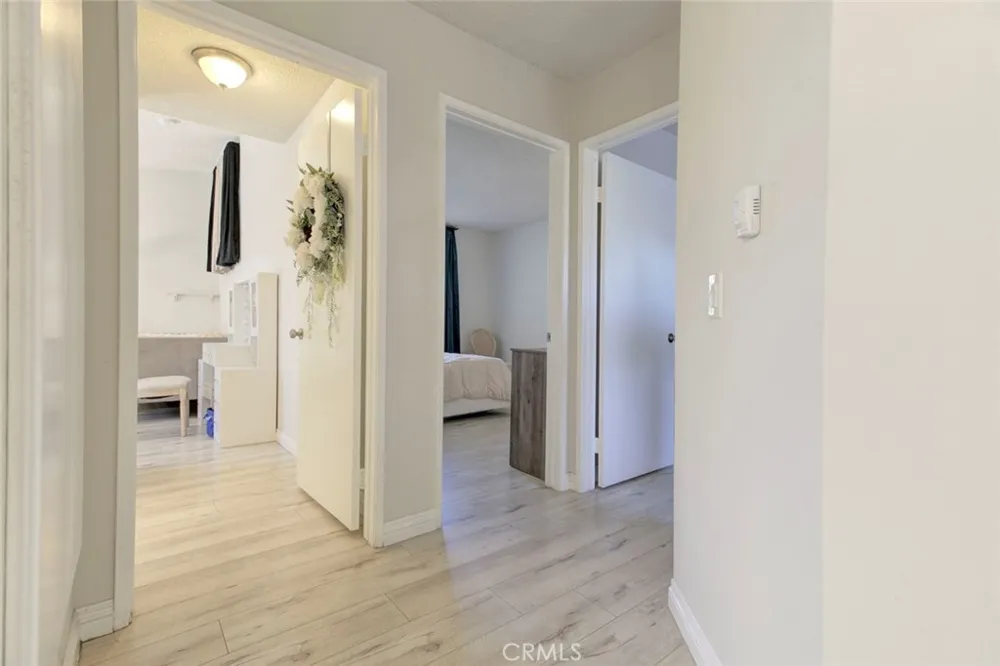 12325 Sweetbriar Pacoima, CA 91331