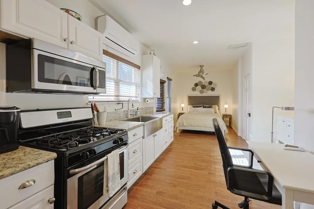 205 C AVENUE Coronado, CA 92118