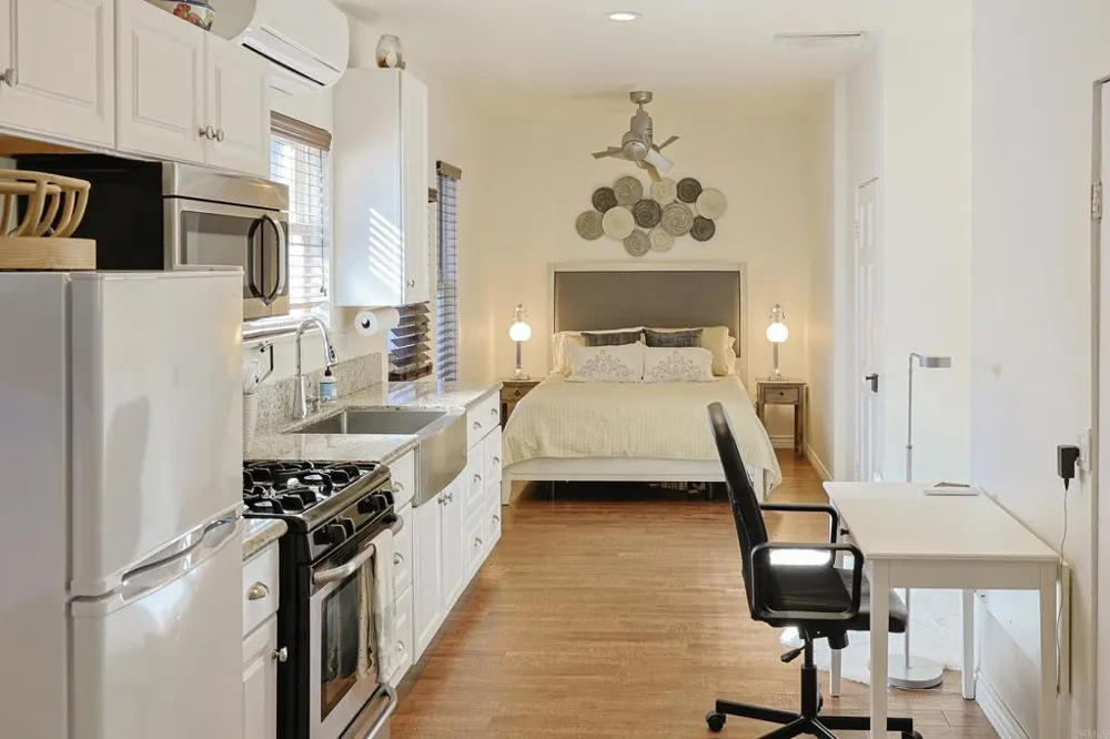 205 C AVENUE Coronado, CA 92118