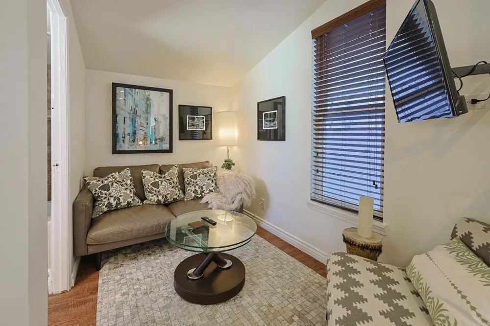 205 C AVENUE Coronado, CA 92118