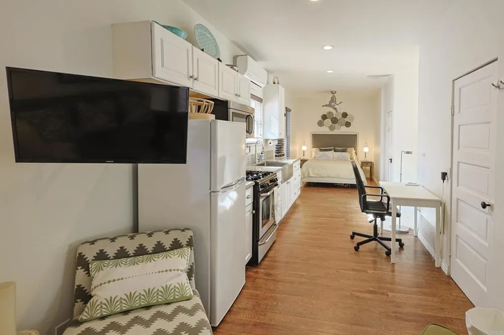 205 C AVENUE Coronado, CA 92118