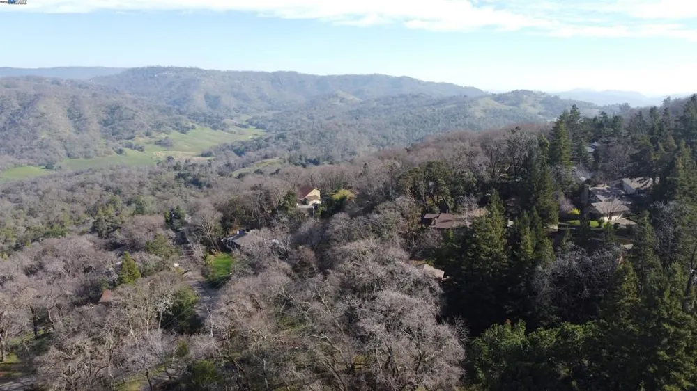 116 Ridgecrest Dr Napa, CA 94558