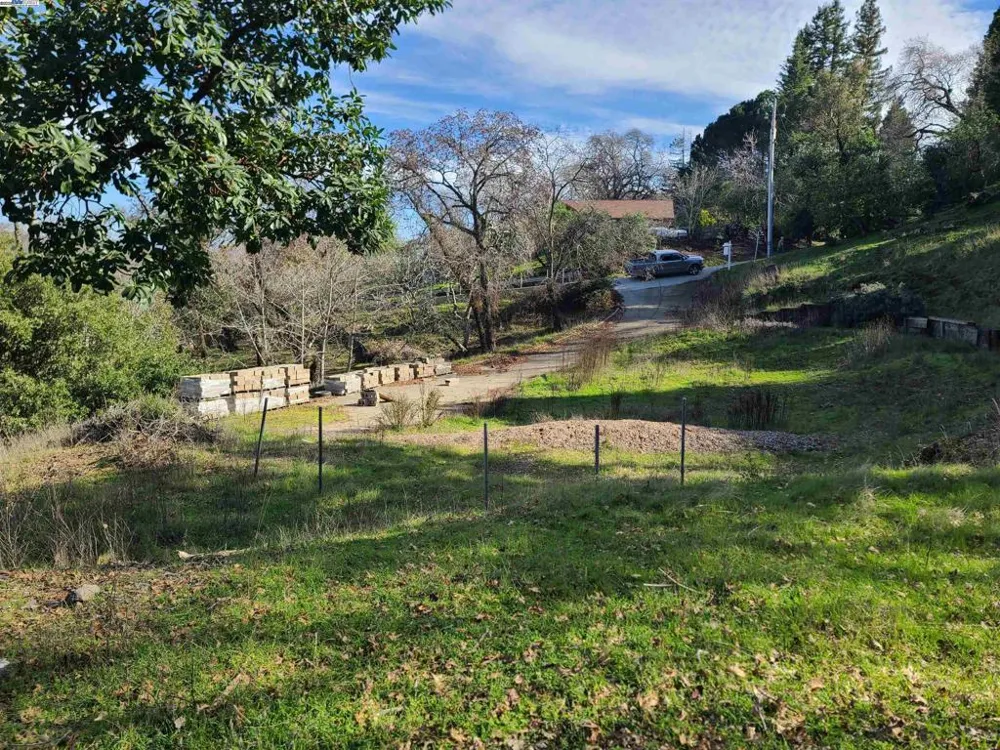 116 Ridgecrest Dr Napa, CA 94558