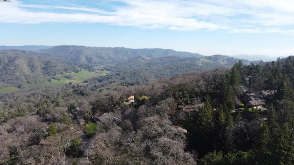 116 Ridgecrest Dr Napa, CA 94558