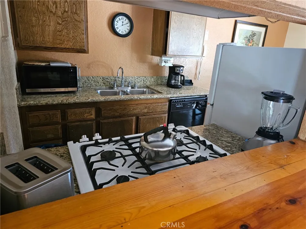 314 Canyon Crest Lake Arrowhead, CA 92352