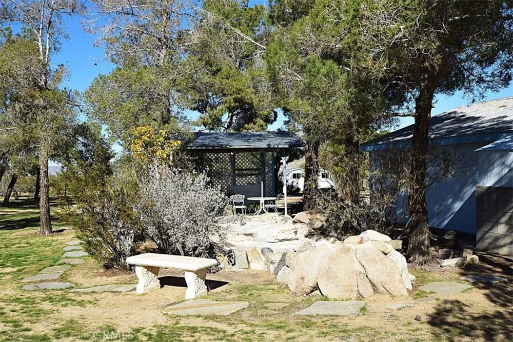 56788 Encantado Road Landers, CA 92285