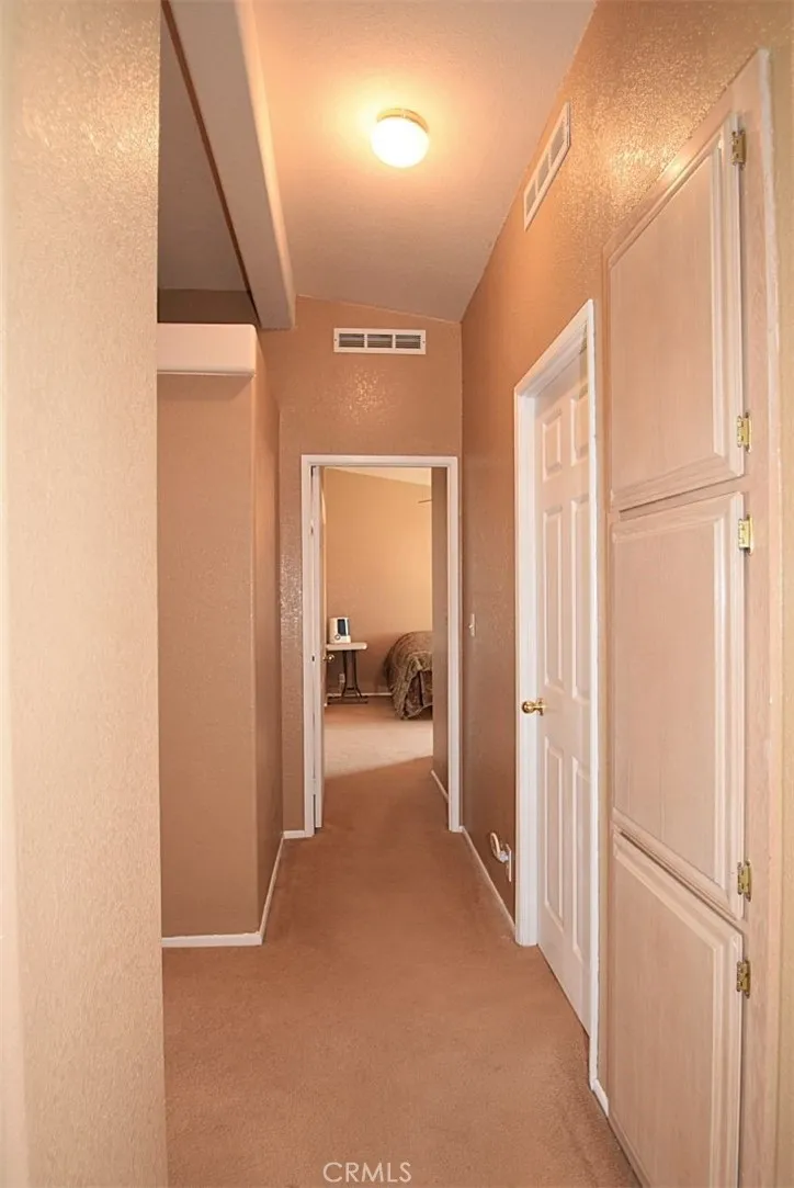 56788 Encantado Road Landers, CA 92285