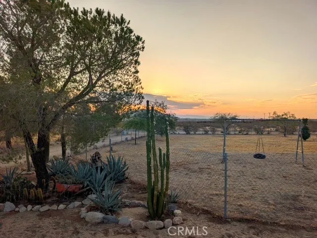 56788 Encantado Road Landers, CA 92285